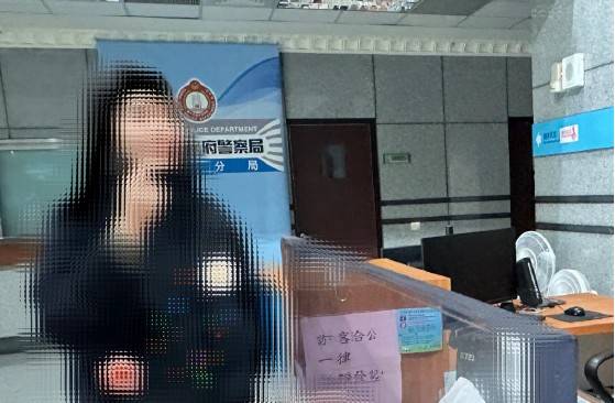 迷路外籍生到所求助。(圖／記者戴昱弘 翻攝）