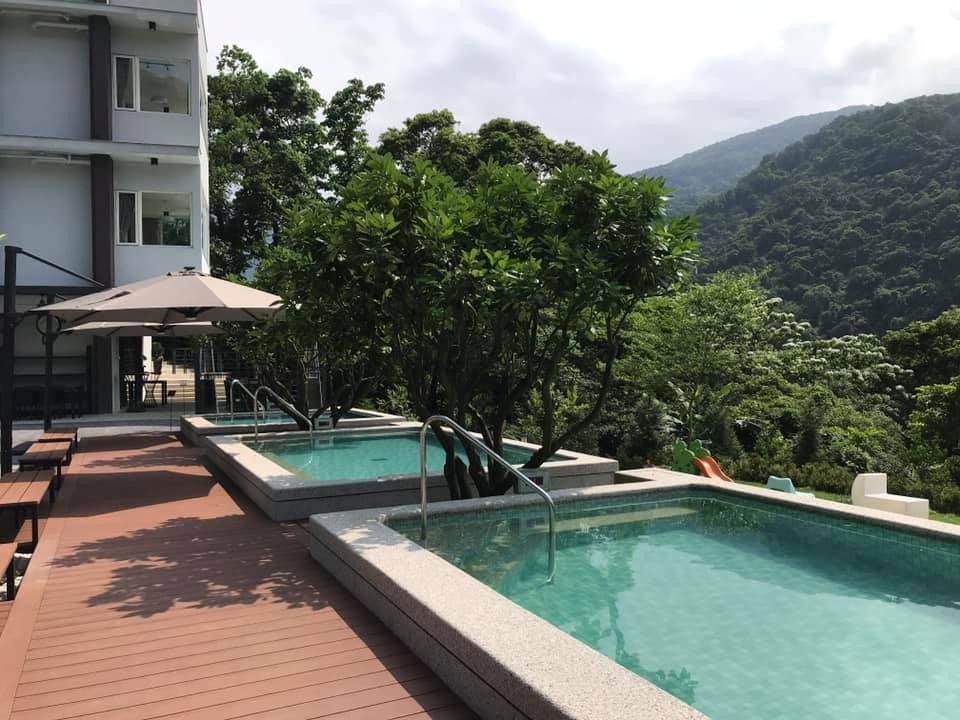 新北烏來溫泉榮獲 2025 台灣好湯「五大旅遊推薦好湯」肯定，讓這裡成為全台最值得向國際旅客推薦的山林溫泉勝地。（圖／足立司拉-新北市政府提供）