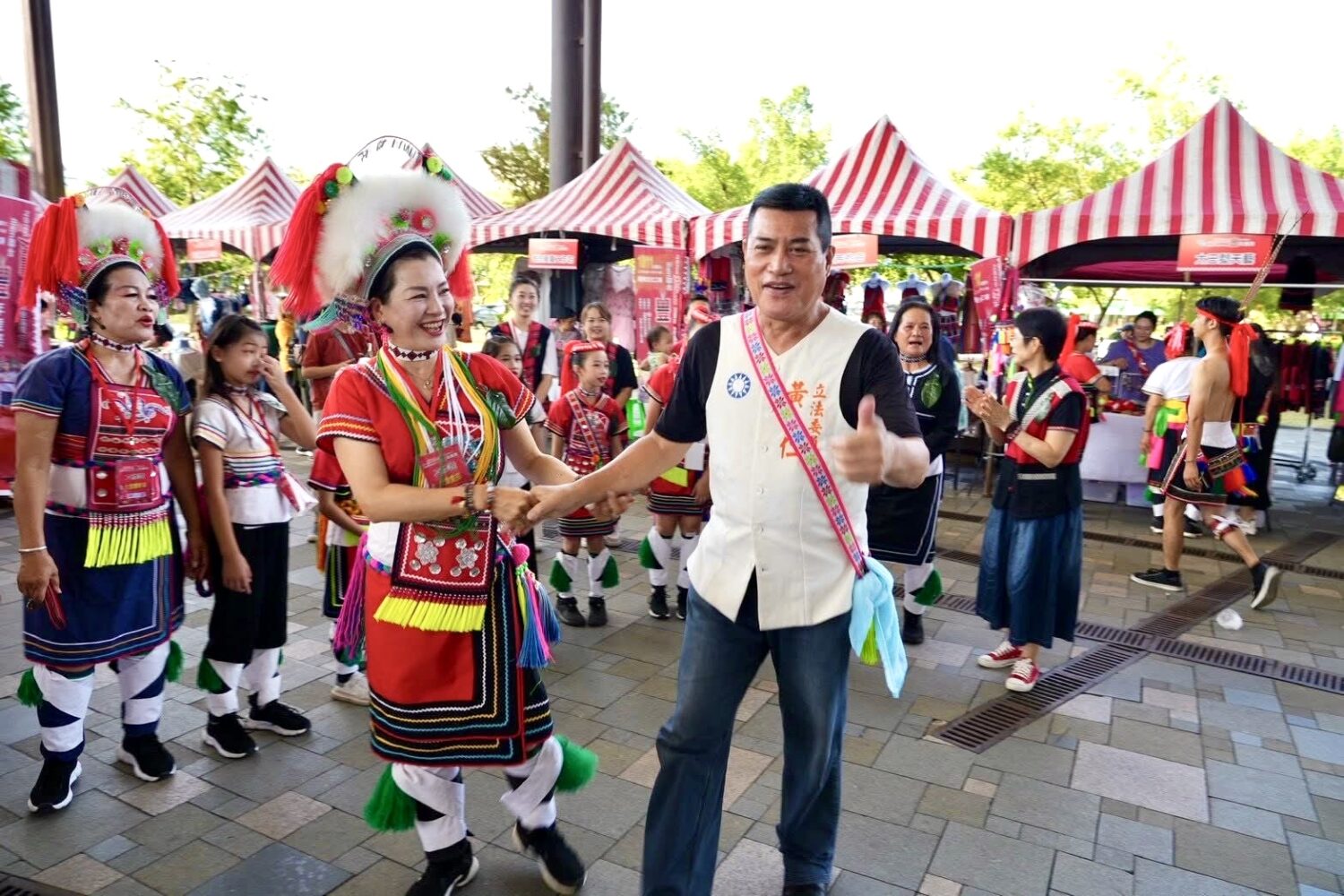 黃仁表示原住民與兩岸少數民族交流發展促進和平文化交流。(圖/黃仁委員提供)