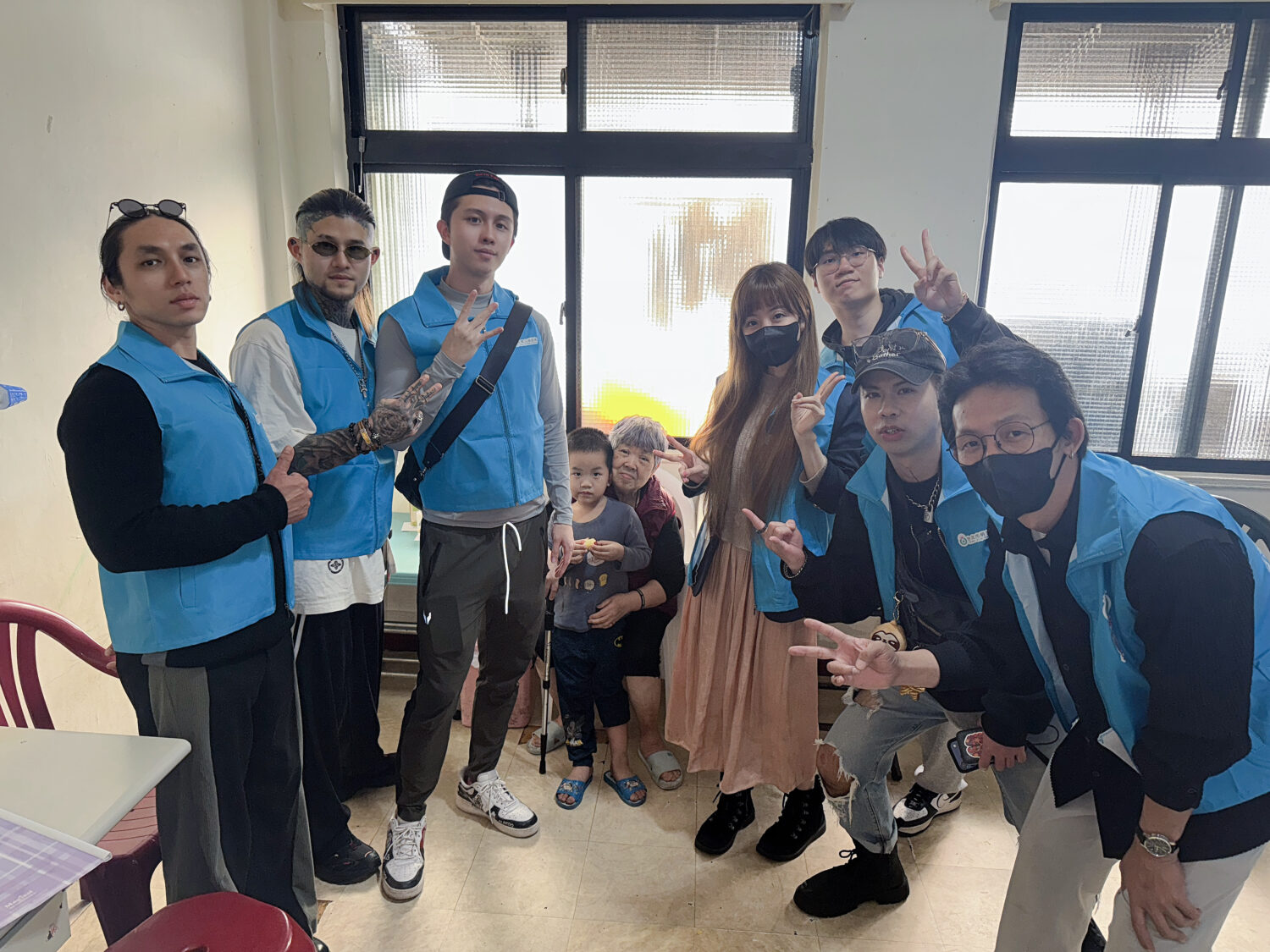 公益行動強調人與人之間的溫度，透過長期且穩定的付出，孫安佐與團隊盼打造持續流動的善意循環。（圖／台灣萌愛公益協會 提供）