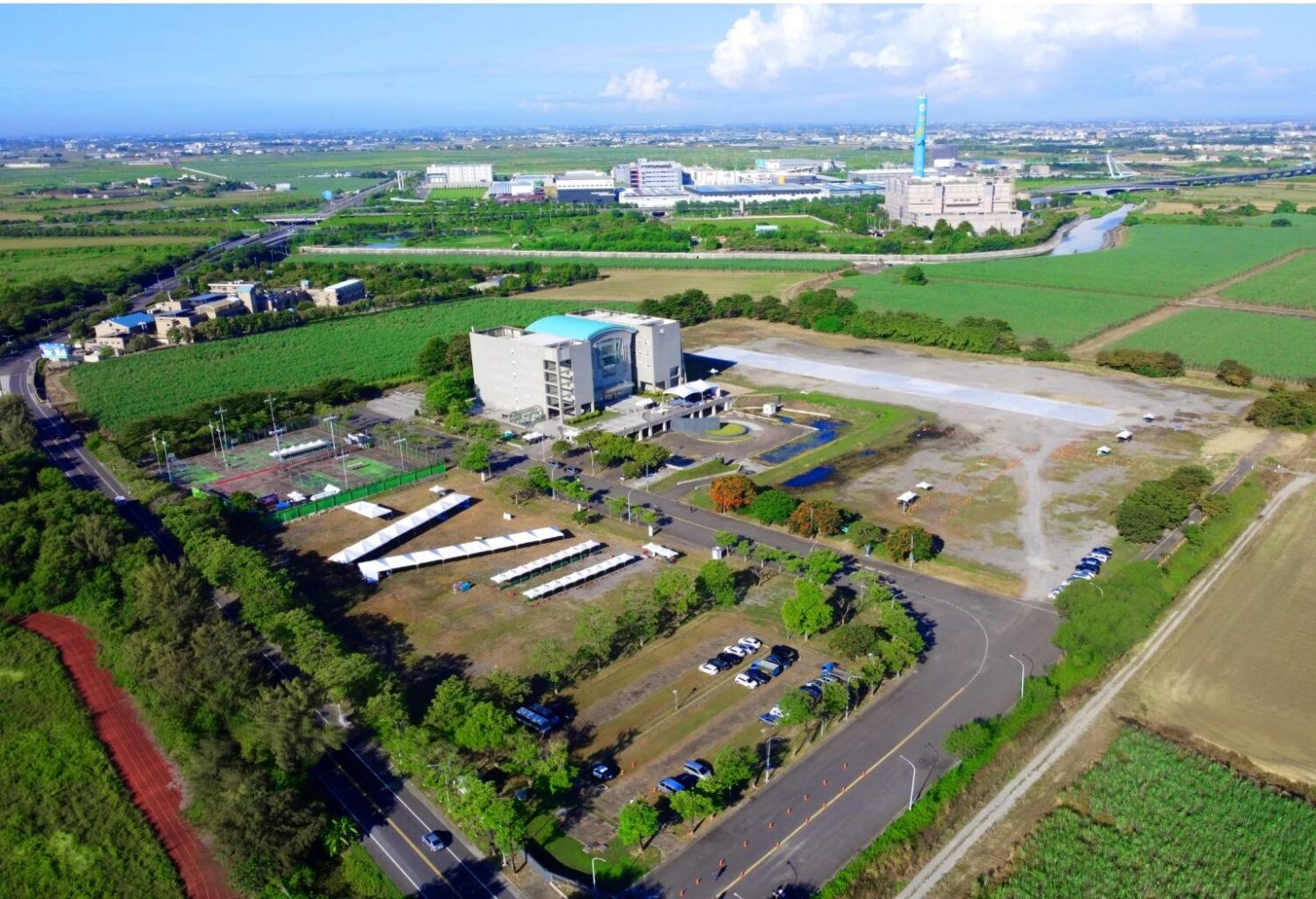 羅正方理事長表示，無人載具已成現代戰場核心科技，不僅攸關國家安全，更是推動台灣傳統產業升級與建立非紅供應鏈的重要契機。(圖／亞洲無人機創新園區廠商協進會)