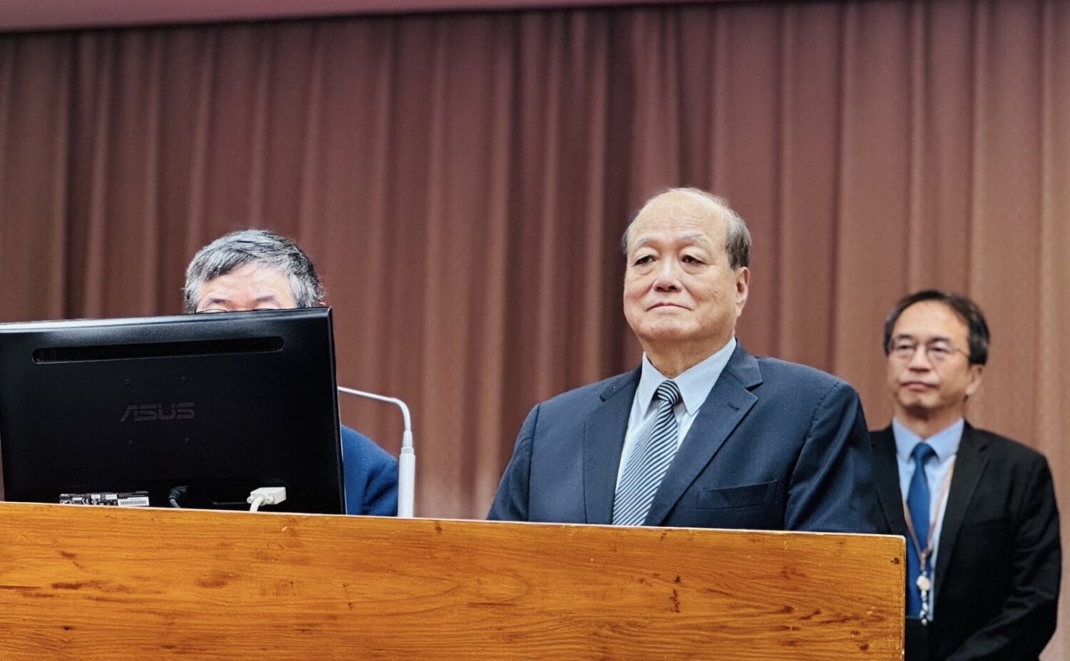 核能安全委員會主委陳明真承諾核安會將於1個月內提出研議結果,說明如何強化對台電的監督能量。(圖/葛如鈞國會辦公室)