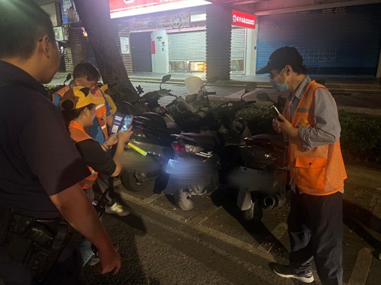萬華區新和里守望相助隊協尋車輛。(圖/記者 趙靜姸翻攝)