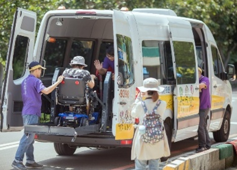 無障礙服務接送，支援探訪親友、休閒活動與無障礙旅遊。( 圖 / 業者提供)