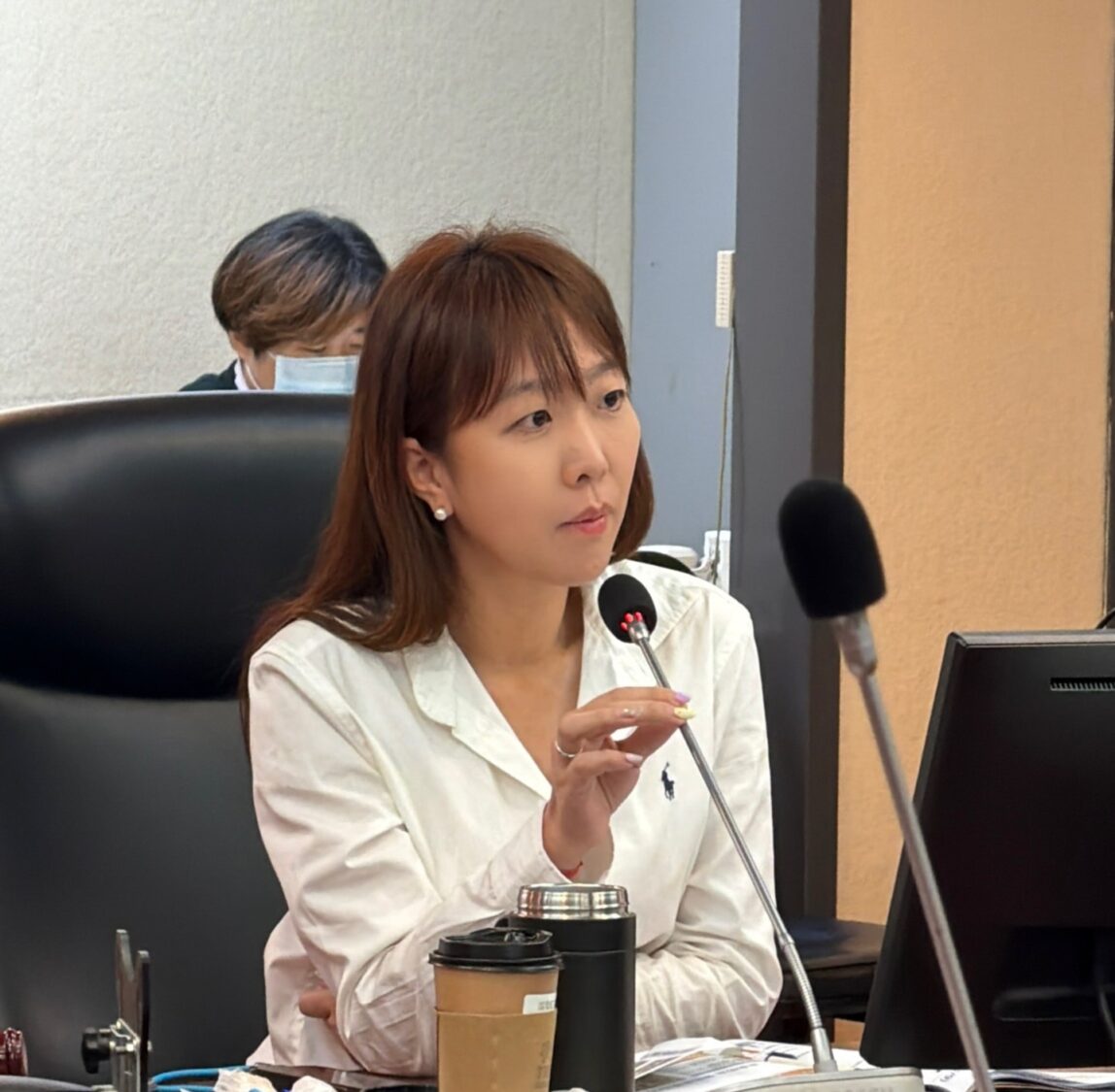 張文潔指蔣市府陷「土地財政循環」　促檢討聯開宅處分機制