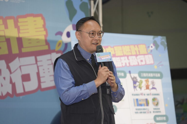臺中市政府舉辦「2026台中星燃計畫」29日啟動，邀請民眾一同減重促進健康，台中市副市長鄭照新出席分享近半年減重心得 。(圖/臺中市政府 提供)