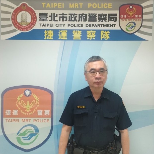 現場處理員警：警員李維欽。(圖／記者李健興 翻攝）