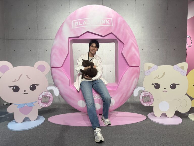 奧運拳擊金牌國手林郁婷被直擊低調現身台北《BLACKPINK X Tamagotchi》雙層沉浸式互動特展現場。(圖/林郁婷 IG 提供)