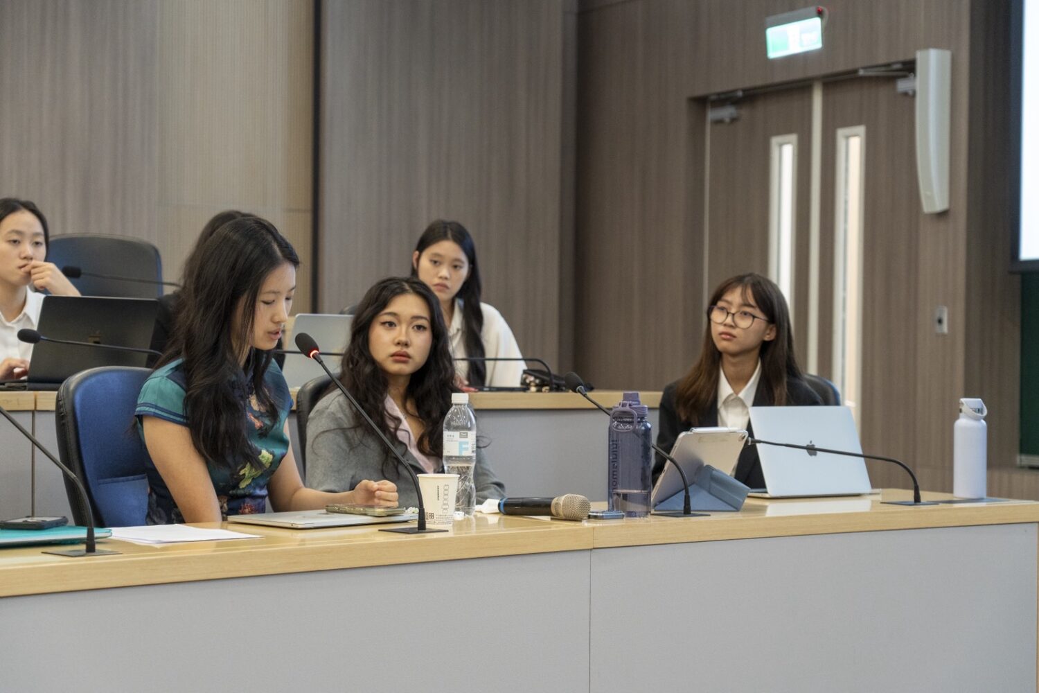 「AI改變未來職場」VIS高中年度Mini-Conference展現跨領域整合能力 「AI改變未來職場」VIS高中年度Mini-Conference展現跨領域整合能力