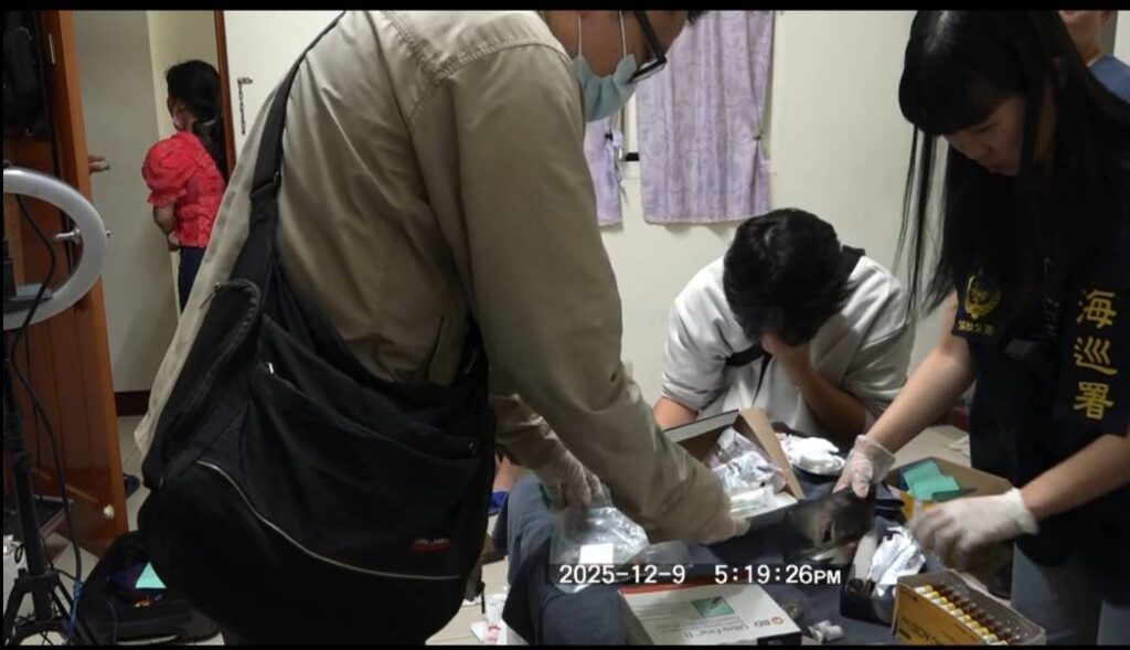 海巡破獲臺中非法醫美工作室。（圖／海巡署）