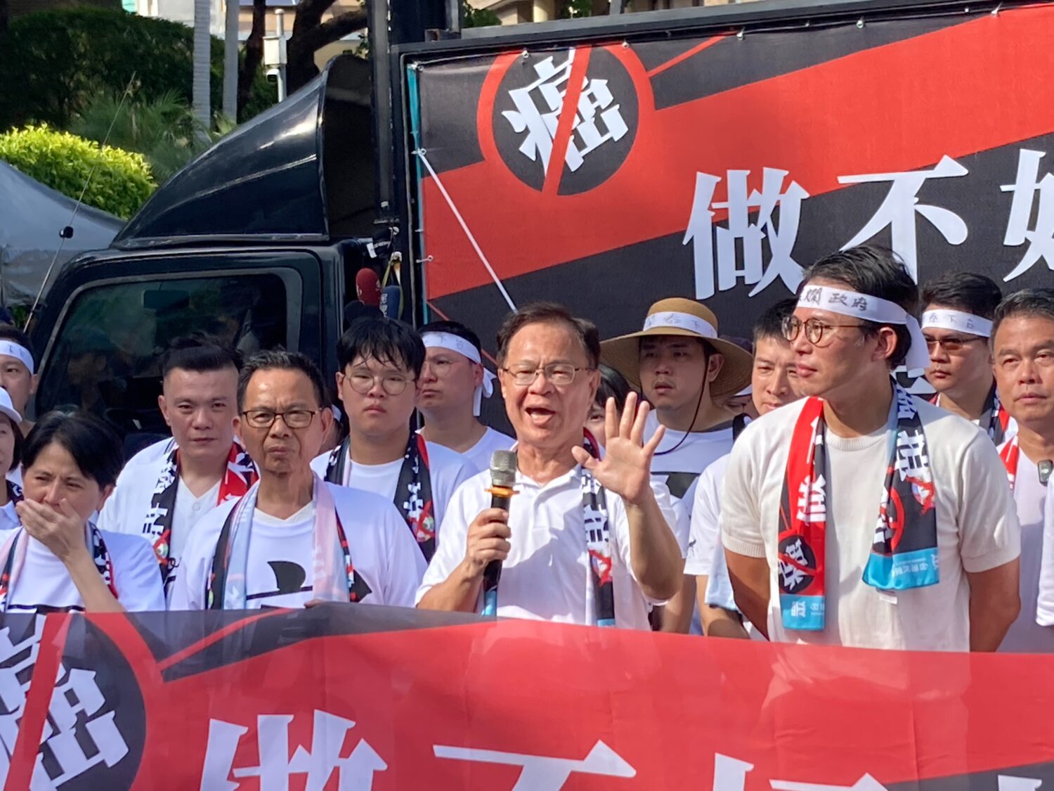 張啓楷表示，毒油事件至今已邁入第25天，人民看到的不是政府積極解決問題，也不是將真相完整還給社會，而是持續轉移焦點、支吾其詞。(圖／記者翻攝)