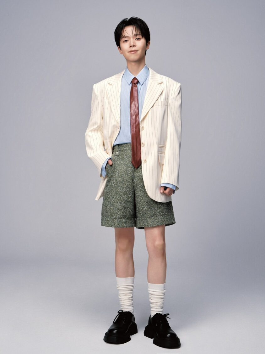 黃挺瑋全新單曲記錄自己邁向「初級大人」的成長軌跡,陪伴聽眾走過不同階段的生命風景。(圖/黃氏兄弟有限公司 提供)