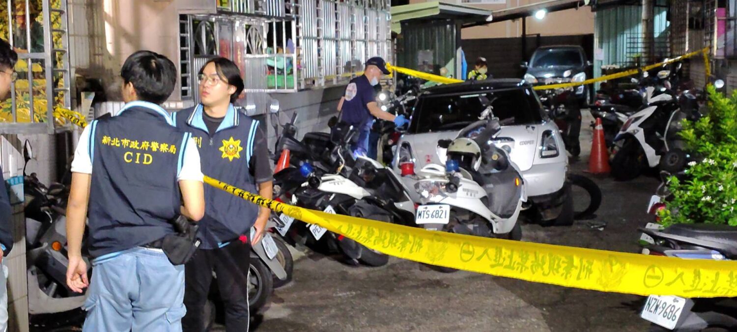 警方鑑識人員採證