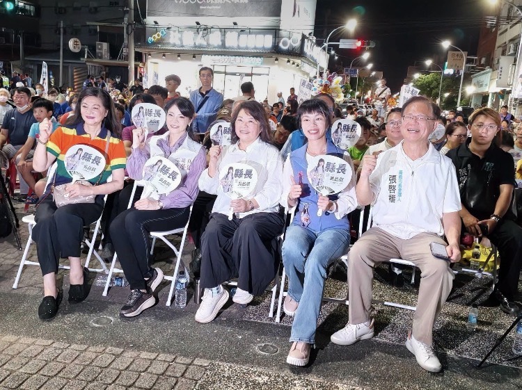 地方人士表示,王美惠近日大動作頻頻,顯示張啓楷選情日漸增溫形成壓力,雙方差距會不會進入黃金交叉?相當值得觀察。(圖/記者翻攝)