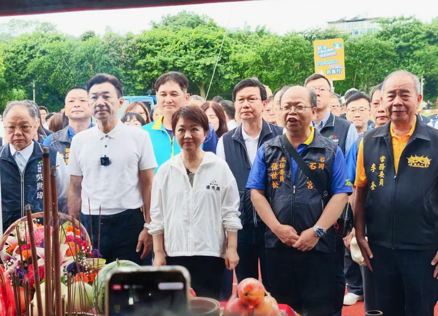 石岡熱氣球嘉年華登場!台中市長盧秀燕、立法院副院長江啟臣以及大批民眾到場參與,現場氣氛歡愉祥和。(圖/記者翻攝)