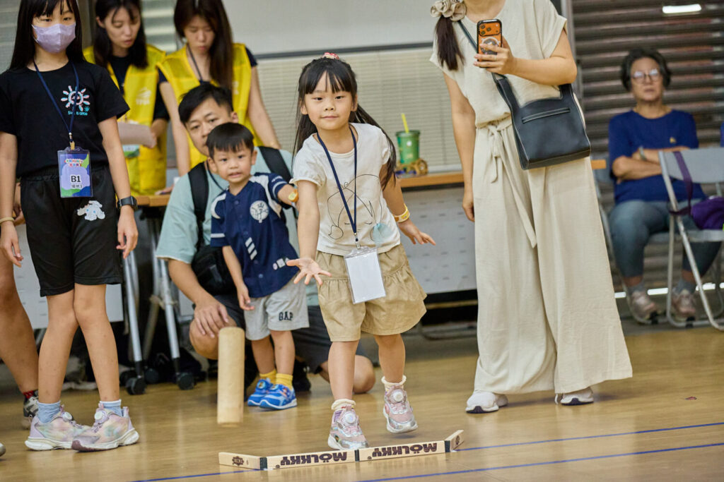 不同世代參與者同場競技交流,實踐「PLAY YOUR WAY」的多元運動參與精神。(圖/台灣運動健身產業協會提供)