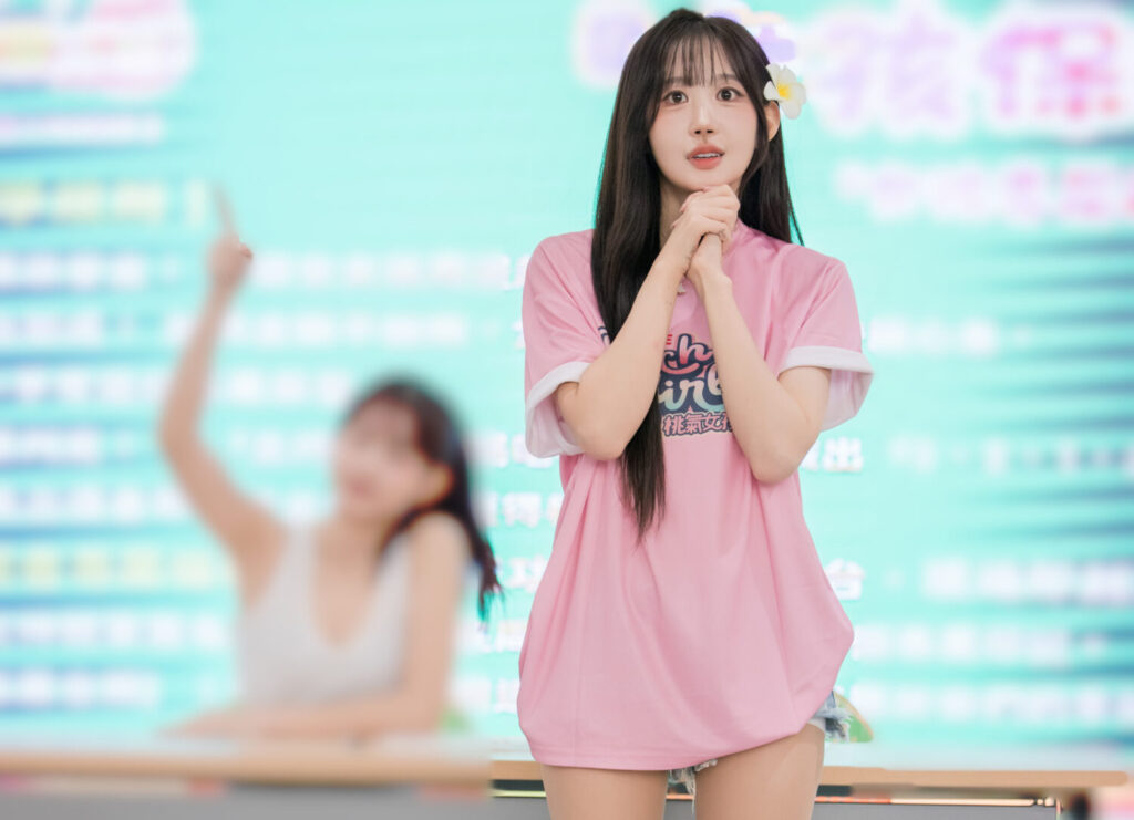 吳瑞律身上的桃氣女孩Tee 兩天競標，拍出將近10萬新台幣高價。（圖/影響力動能 提供）