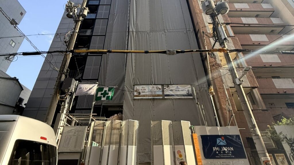 FMI JAPAN旗下The Peak系列持續布局大阪,數十個項目分處完工、興建及規劃階段,展現集團在日本從建案開發延伸至長期營運的房地產事業布局。(圖/FMI JAPAN提供)