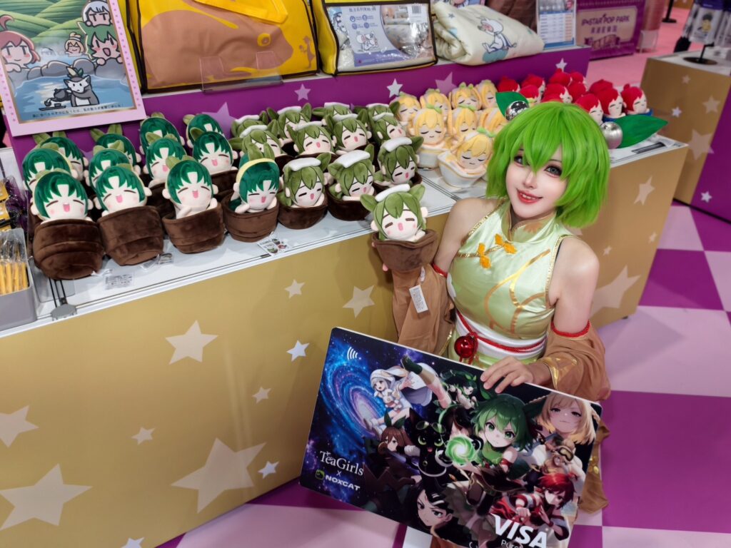 台灣原創動漫 IP《茶葉少女 Tea Girls》於 2026 臺灣文化創意博覽會展現全新跨界成果。(圖/卡米客工作室 提供)