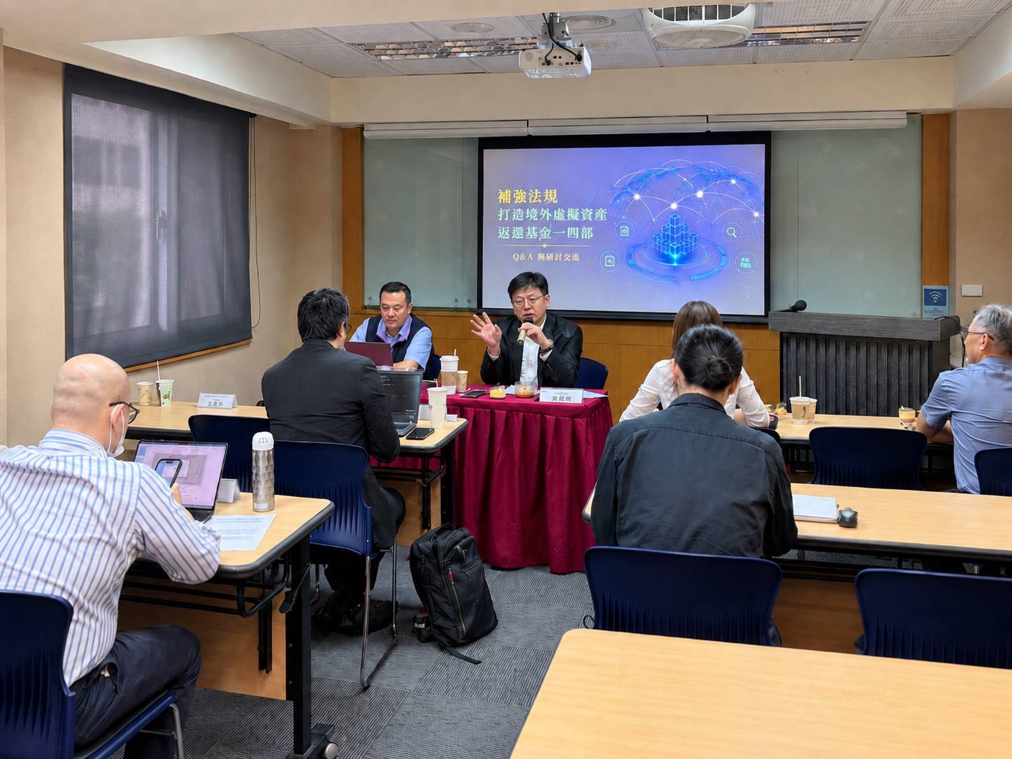 台灣民間反詐騙協會舉辦「境外交易所暨穩定幣發行商凍結返還精進」論壇。(記者徐煜勝翻攝)