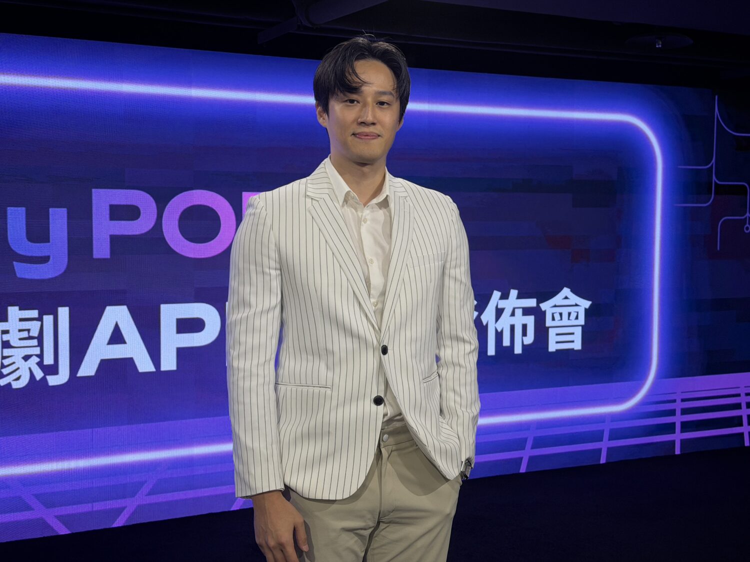 徐新洋參與《妹妹背著洋娃娃》戲劇演出。(圖/Clipply POP 提供)