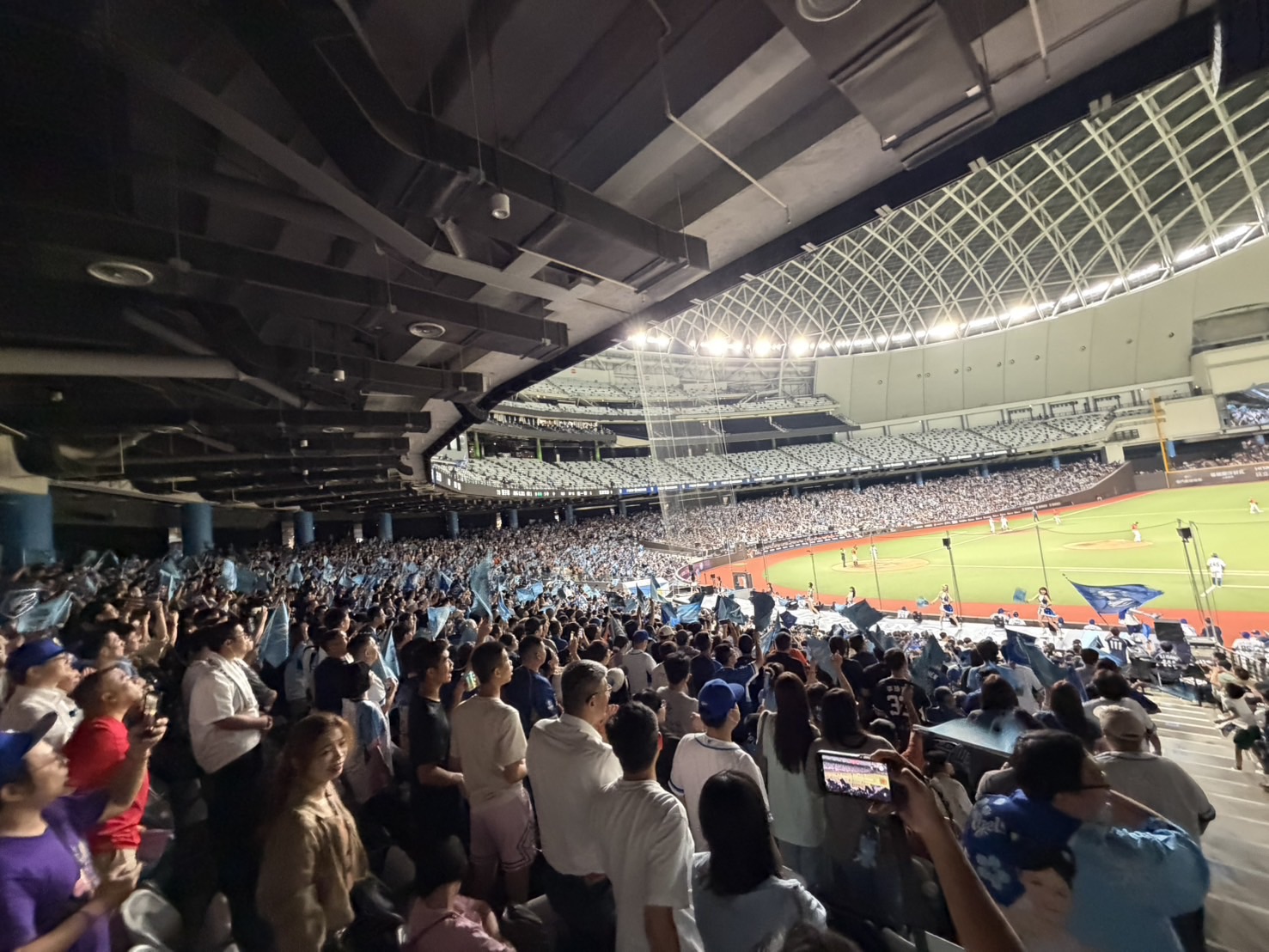 台北中山扶輪社主辦「家庭日」活動,千人響應做公益。(圖/中山扶輪社 提供)