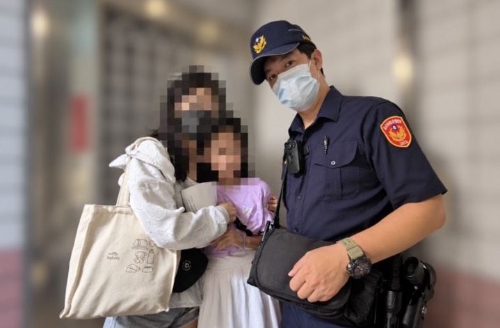 現場處理員警：警員王自強。(圖／記者李健興 翻攝）