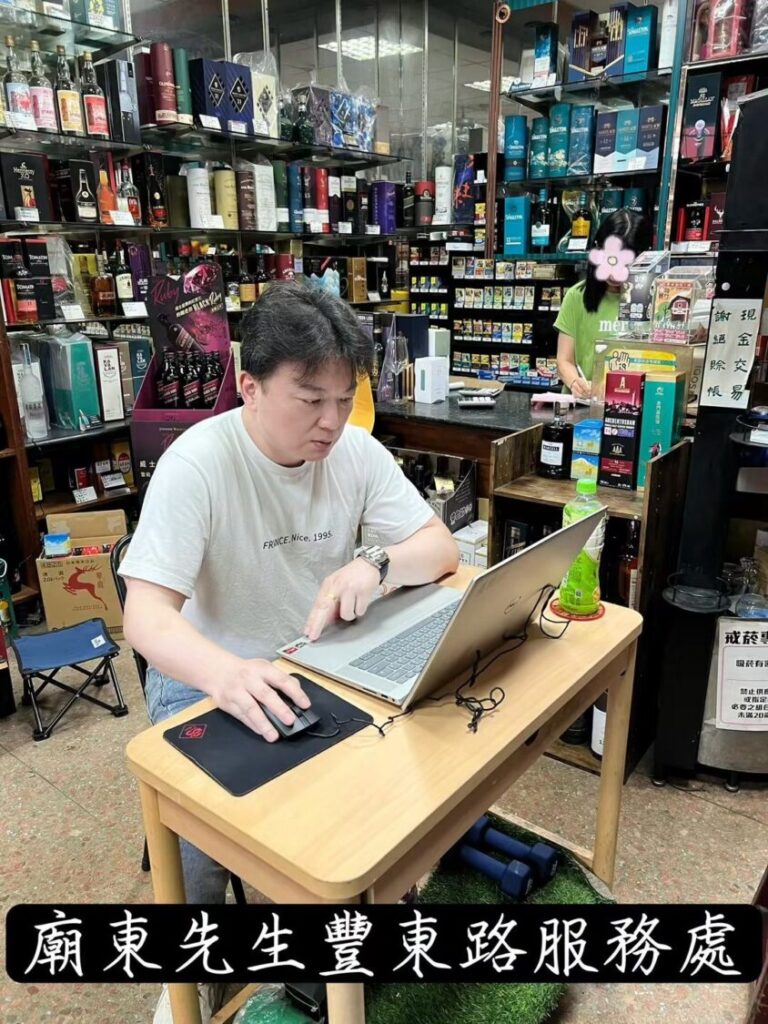 黃朝淵目前平均每月協助民眾近百件案件或諮詢。（圖／翻攝自網路）