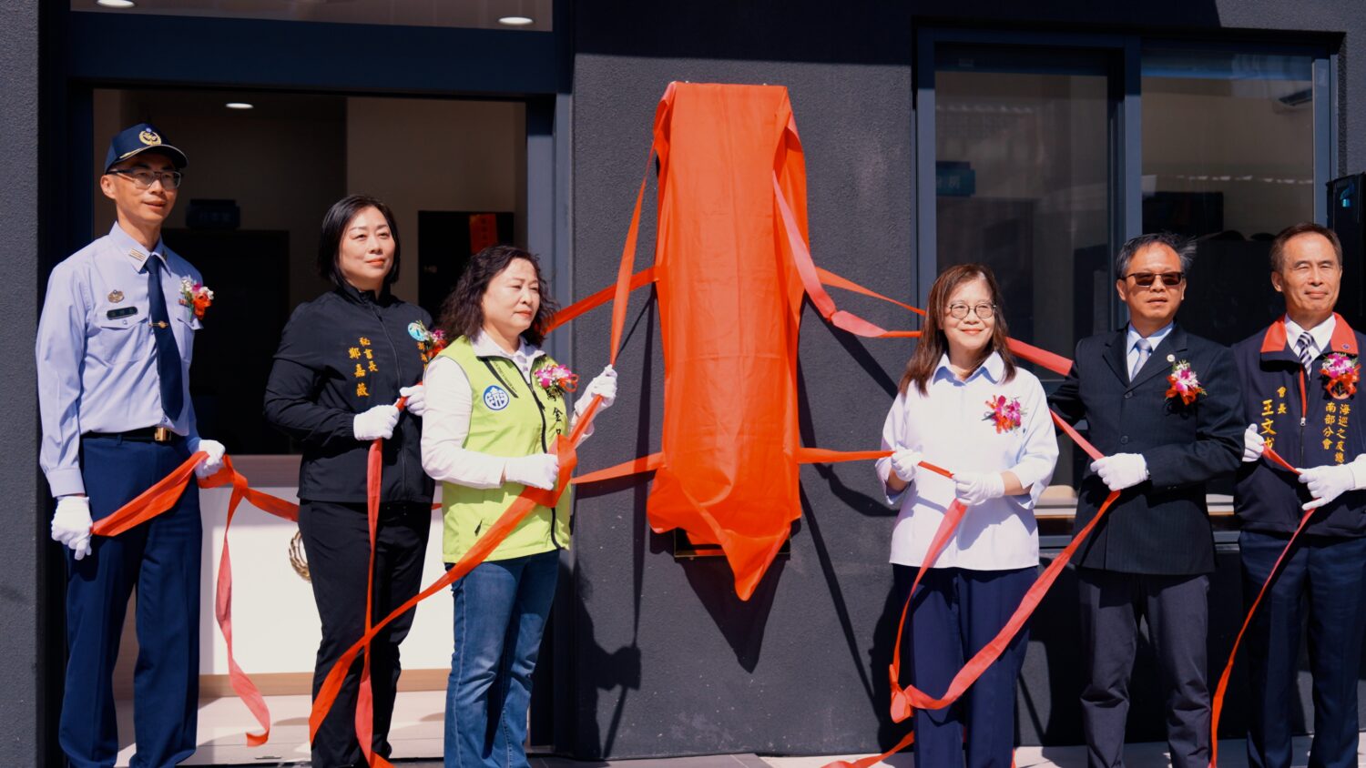 海委會主委管碧玲出席澎湖虎井、桶盤漁港安檢所新建廳舍落成啟用典禮。(圖/鄭自達 翻攝)