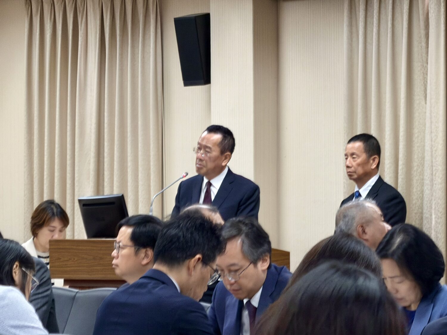 面對社會犯罪趨勢之多元與複雜,顧立雄部長:「秉持嚴查速辦之嚴正態度,維護國軍整體軍紀,確保國家安全。」(圖/司徒 攝)